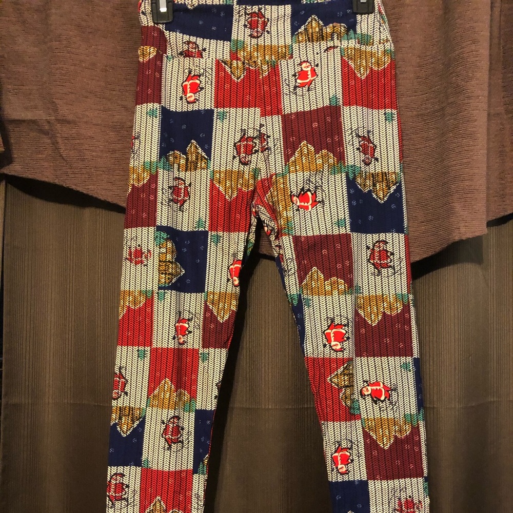 LuLaRoe Christmas leggings OS